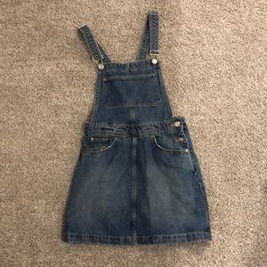 Overall dress